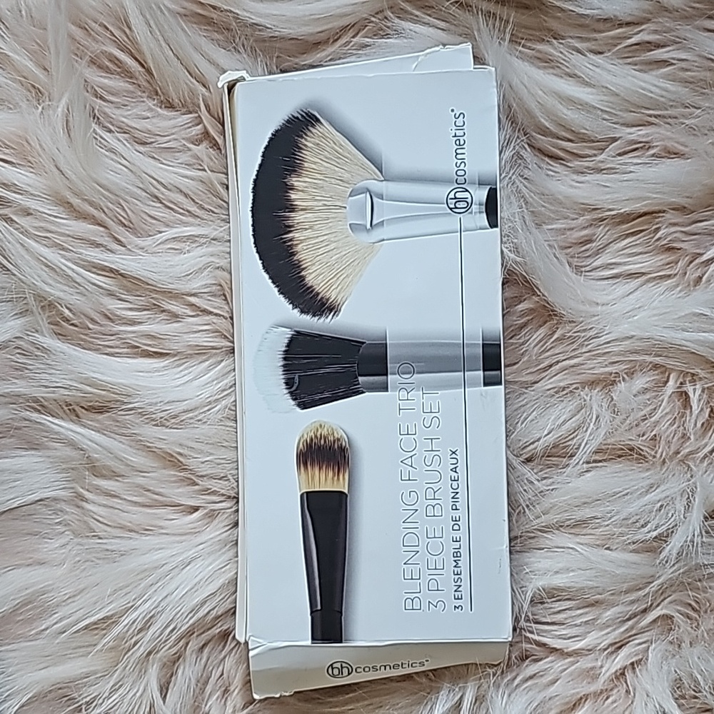 BH Cosmetics 3 Piece Brush Set